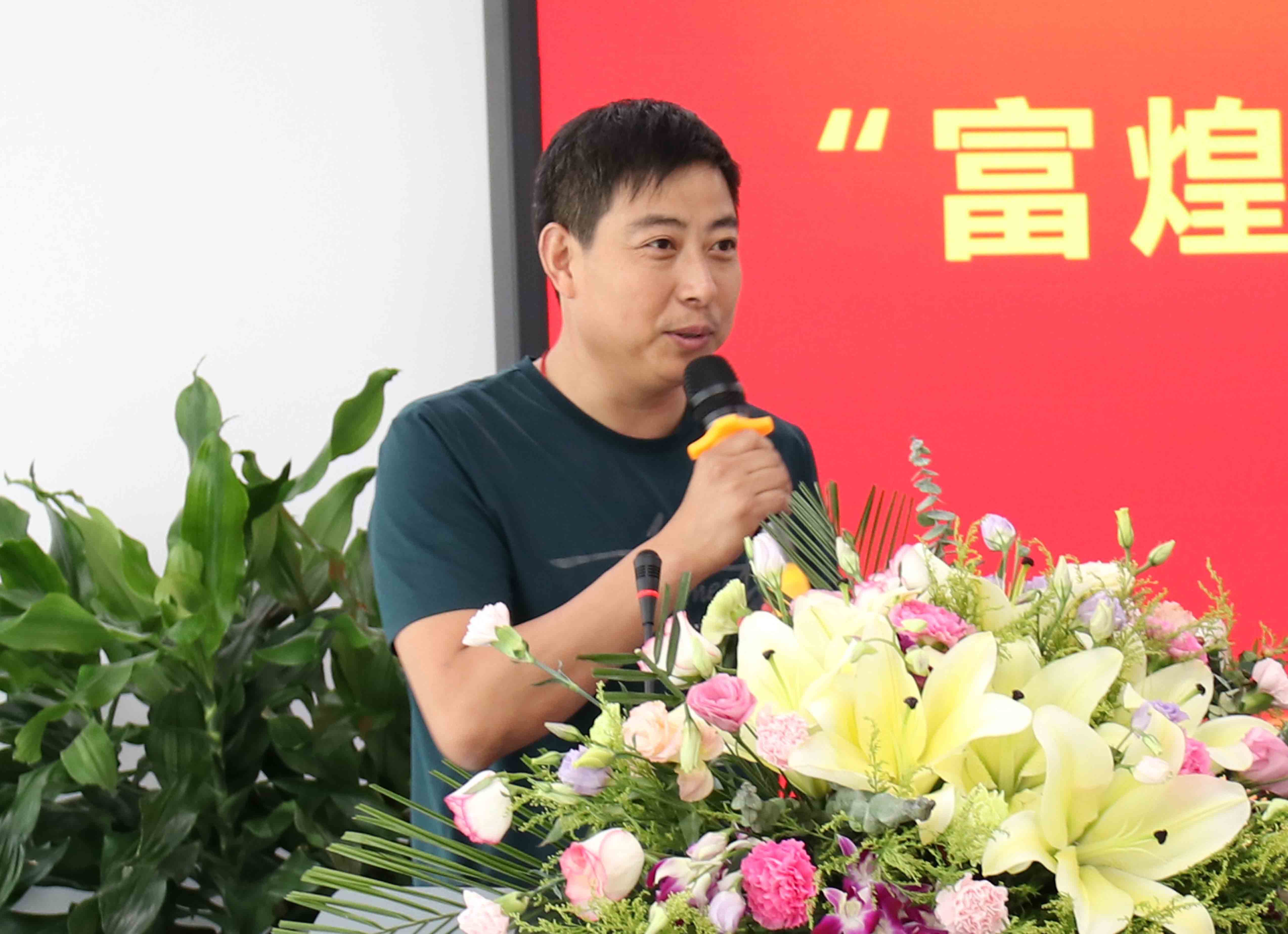 �۷���ʹ���-��Ӫ��ȫ,����һ·�ɳ�