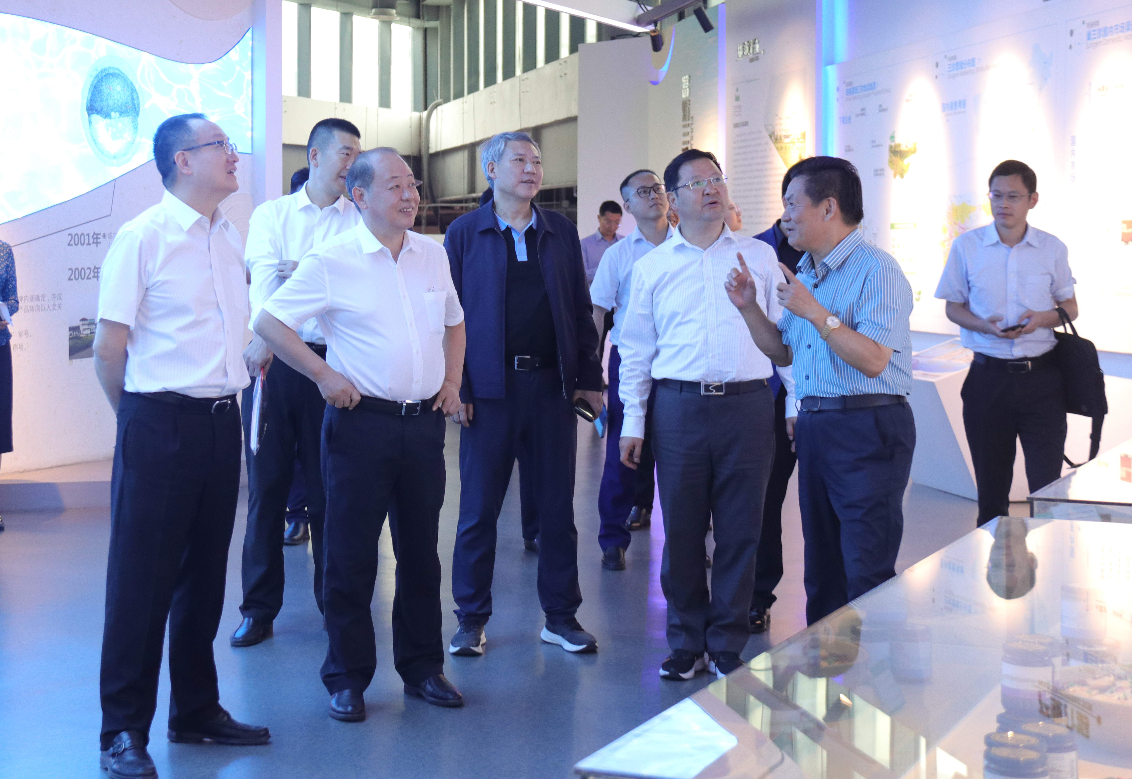 �۷���ʹ���-��Ӫ��ȫ,����һ·�ɳ�