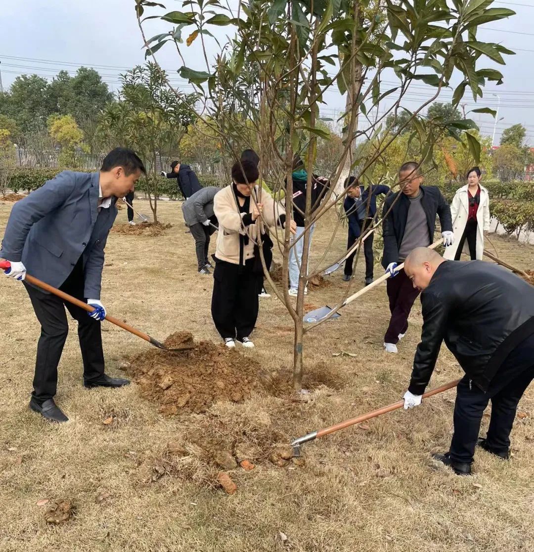 �۷���ʹ���-��Ӫ��ȫ,����һ·�ɳ�