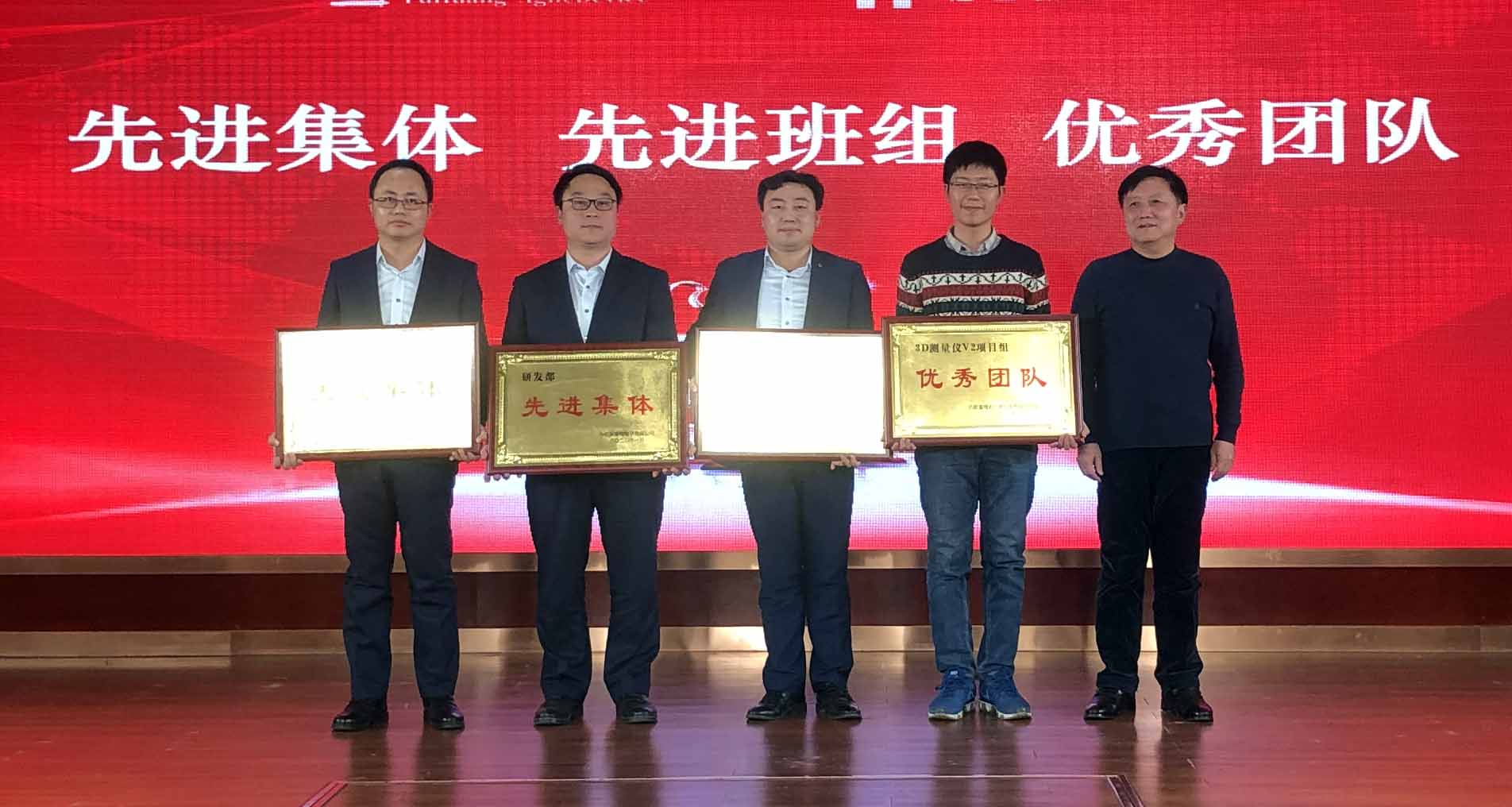 �۷���ʹ���-��Ӫ��ȫ,����һ·�ɳ�