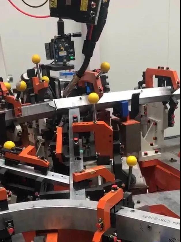 �۷���ʹ���-��Ӫ��ȫ,����һ·�ɳ�