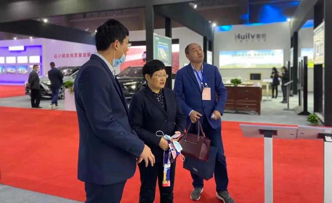 �۷���ʹ���-��Ӫ��ȫ,����һ·�ɳ�