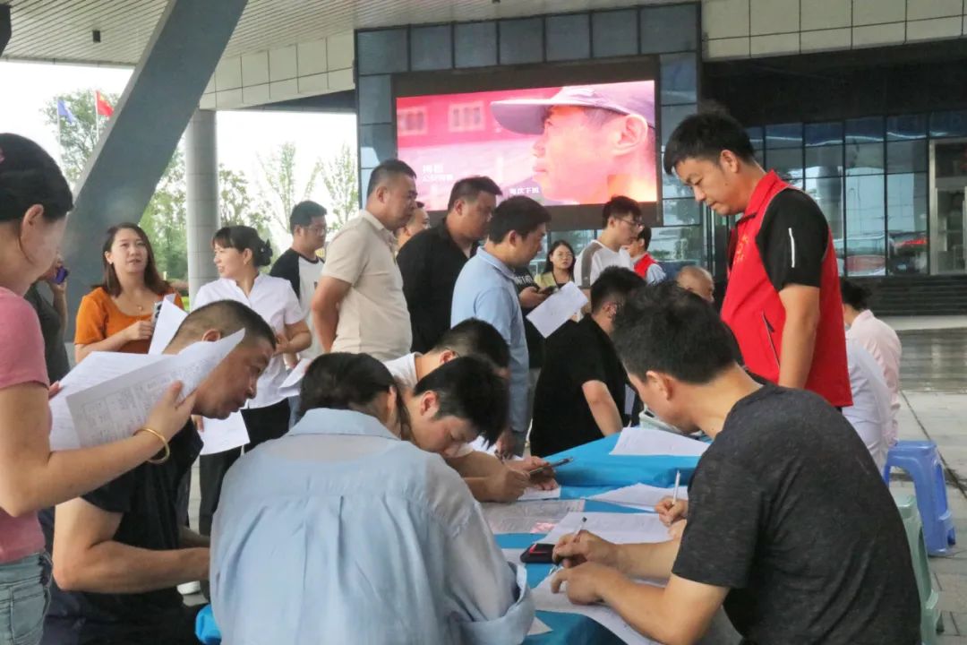 �۷���ʹ���-��Ӫ��ȫ,����һ·�ɳ�