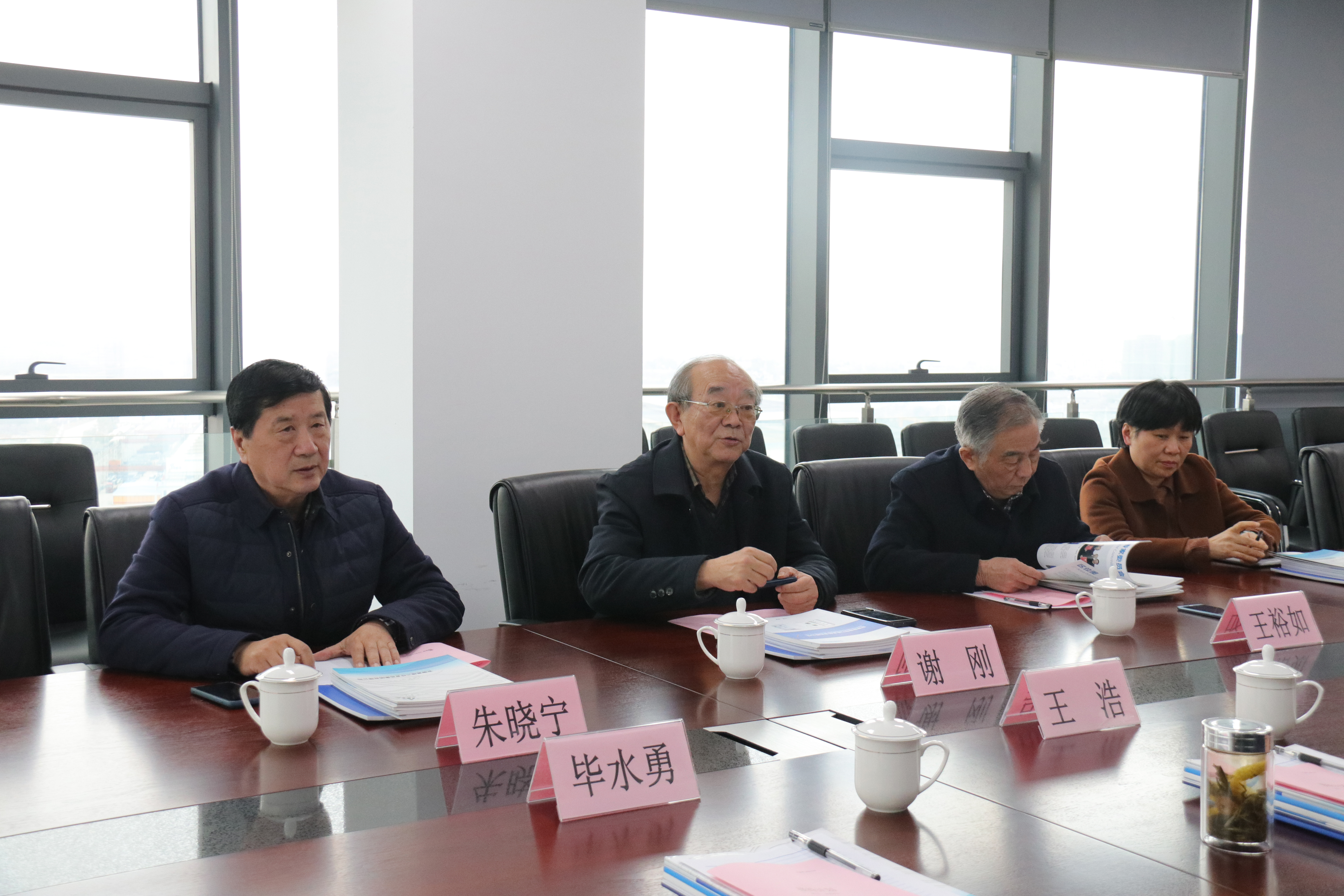 �۷���ʹ���-��Ӫ��ȫ,����һ·�ɳ�