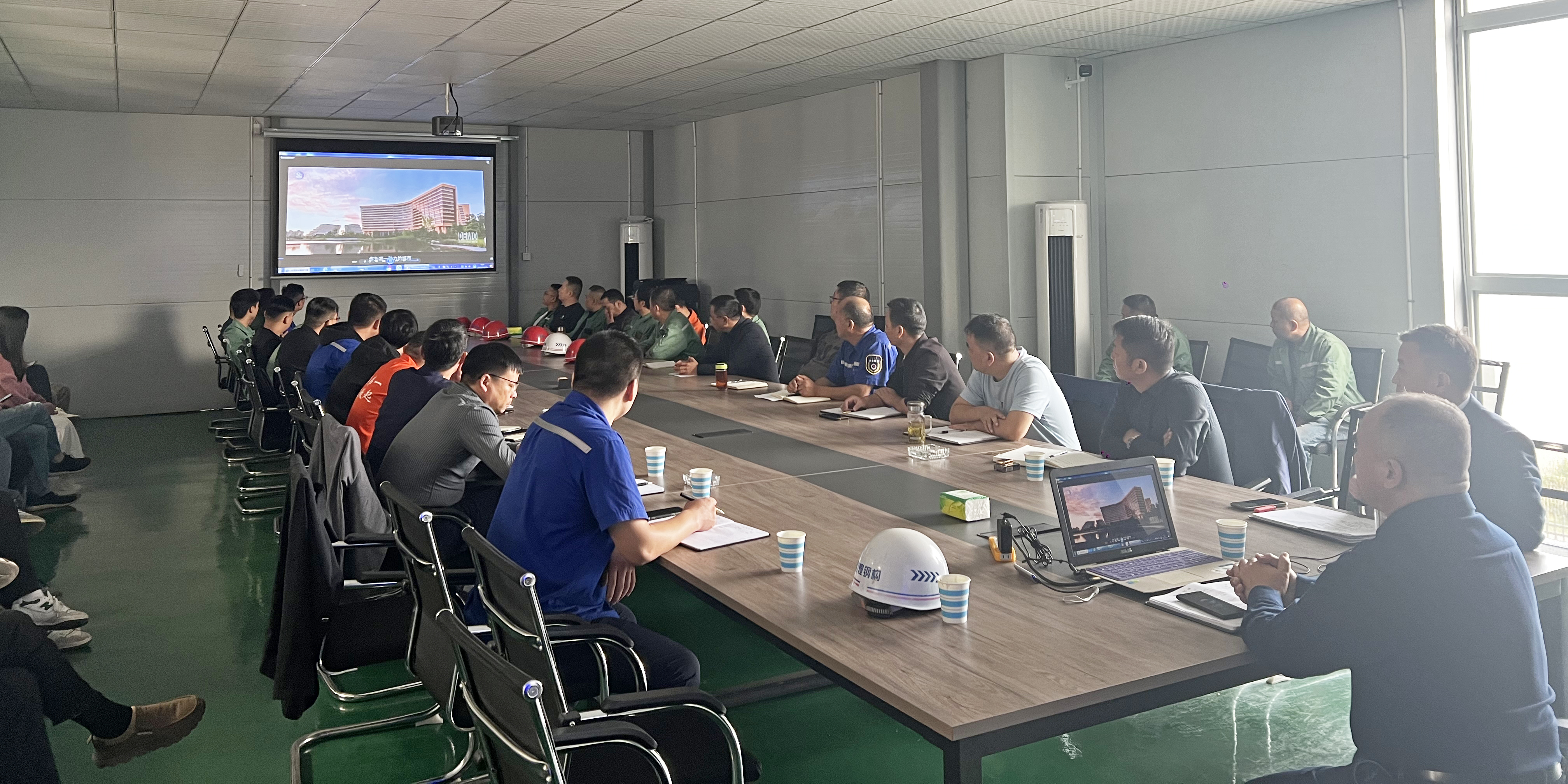 �۷���ʹ���-��Ӫ��ȫ,����һ·�ɳ�