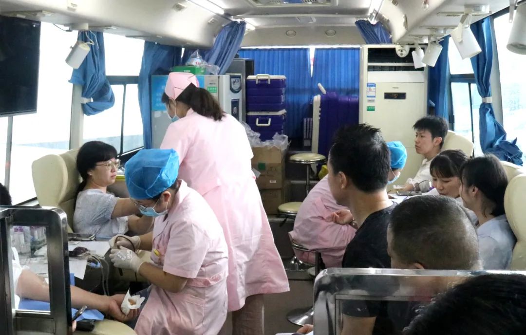 �۷���ʹ���-��Ӫ��ȫ,����һ·�ɳ�