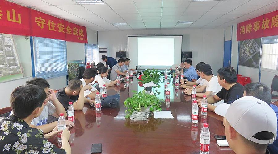 �۷���ʹ���-��Ӫ��ȫ,����һ·�ɳ�