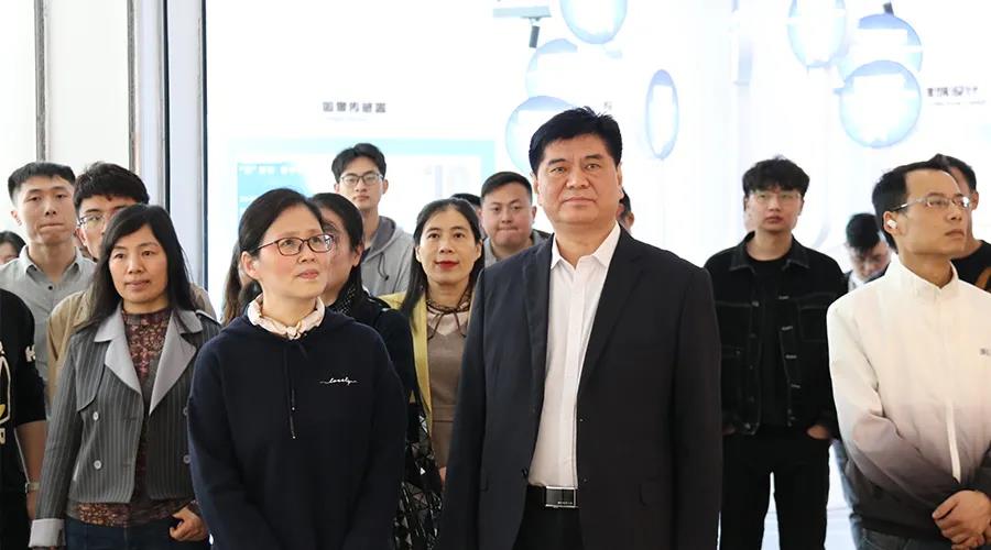 �۷���ʹ���-��Ӫ��ȫ,����һ·�ɳ�