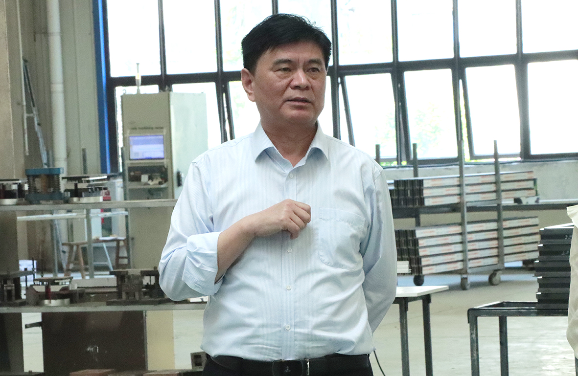 �۷���ʹ���-��Ӫ��ȫ,����һ·�ɳ�