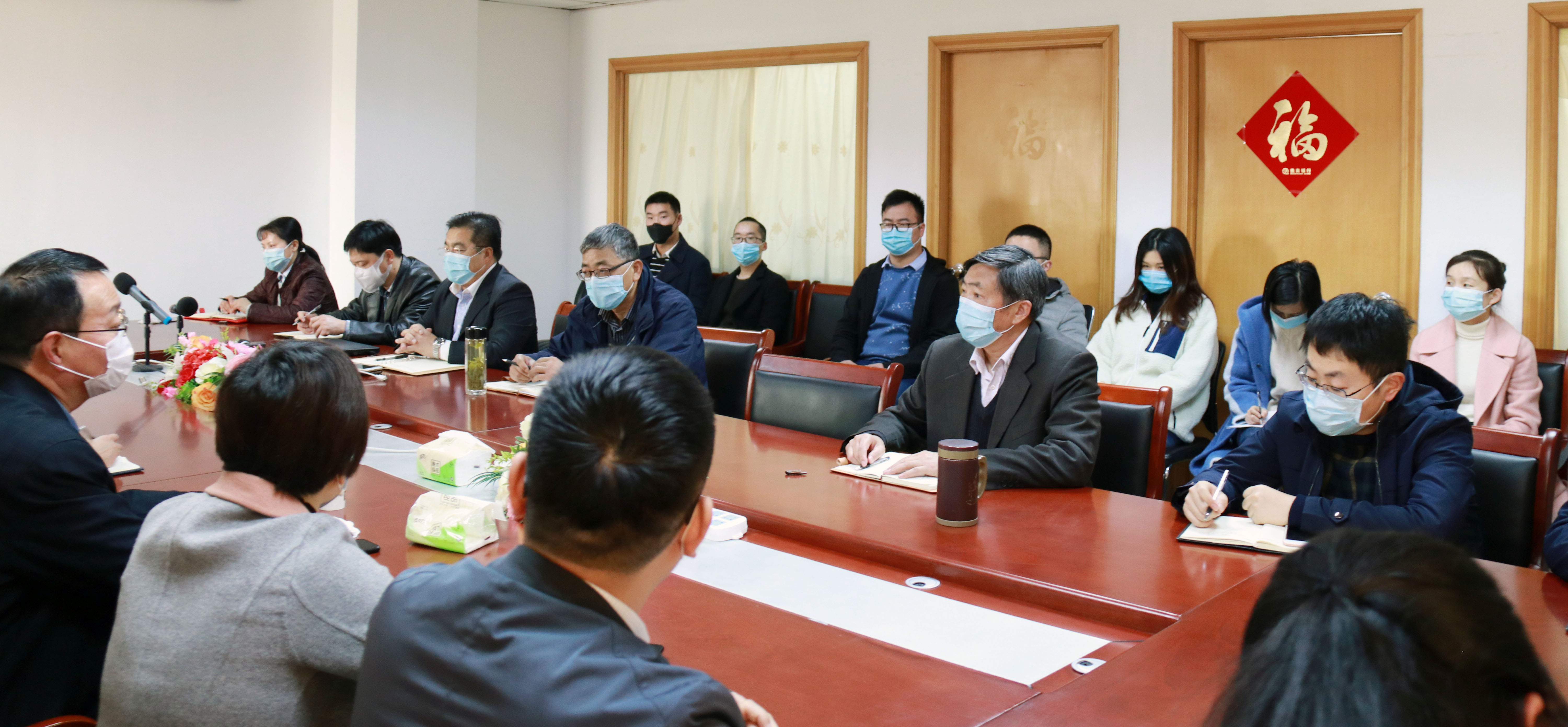 �۷���ʹ���-��Ӫ��ȫ,����һ·�ɳ�