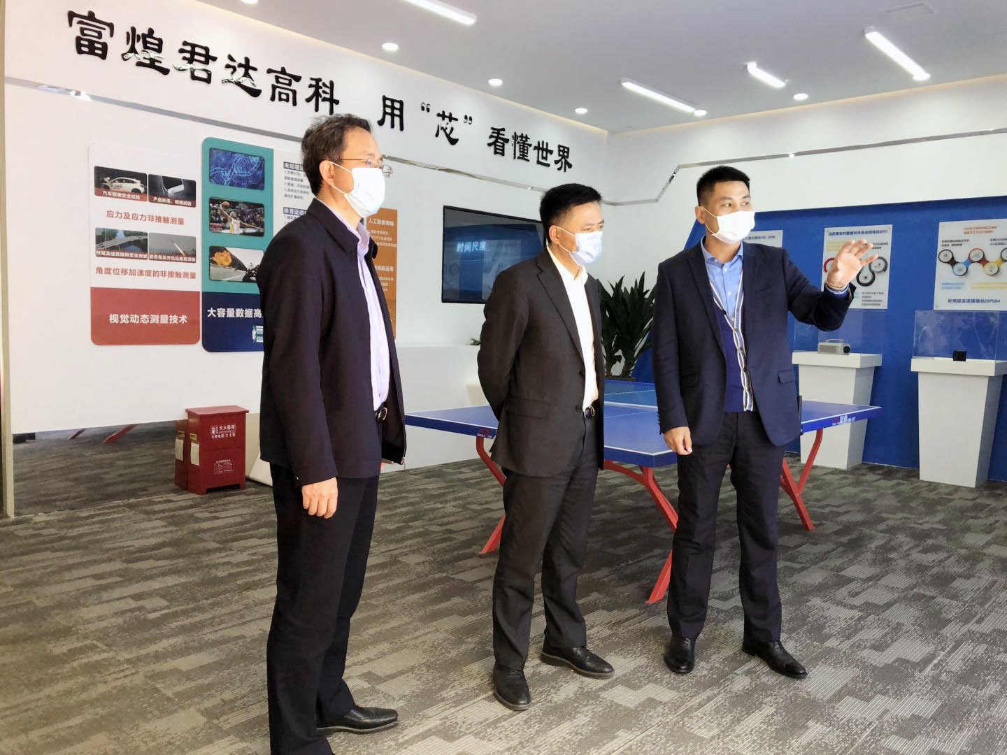 �۷���ʹ���-��Ӫ��ȫ,����һ·�ɳ�