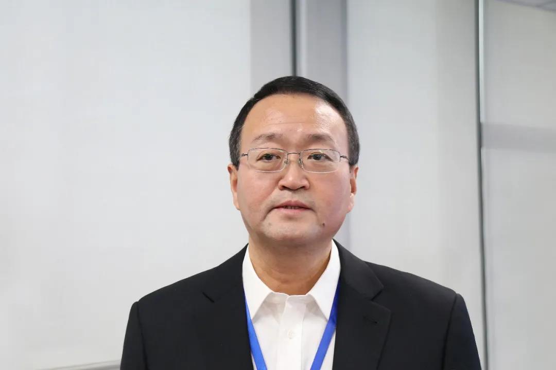 �۷���ʹ���-��Ӫ��ȫ,����һ·�ɳ�