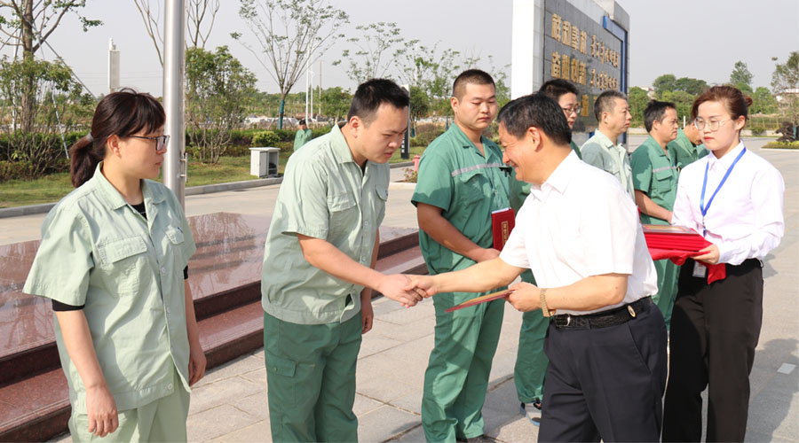 �۷���ʹ���-��Ӫ��ȫ,����һ·�ɳ�