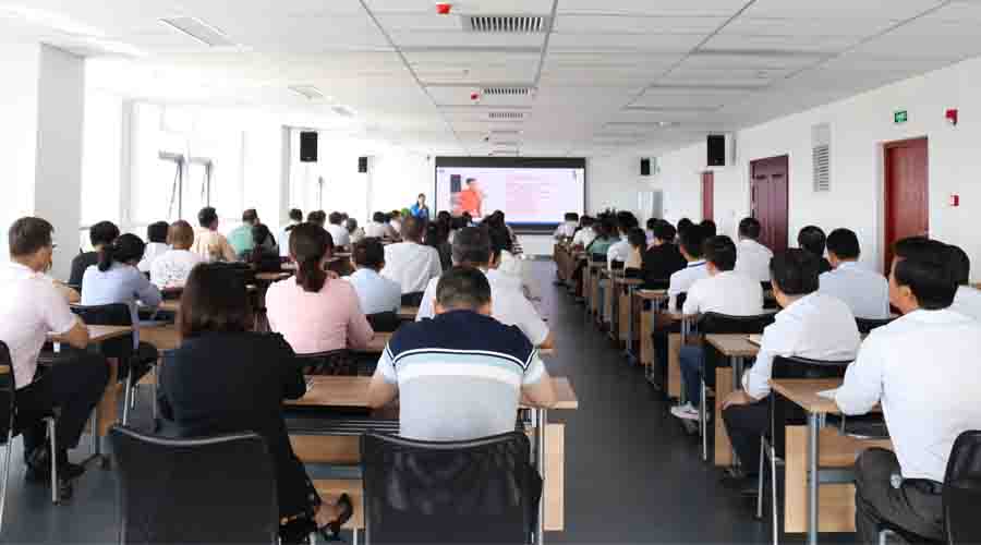 052203 巅峰国际官网-钻营健全,你我一路成长