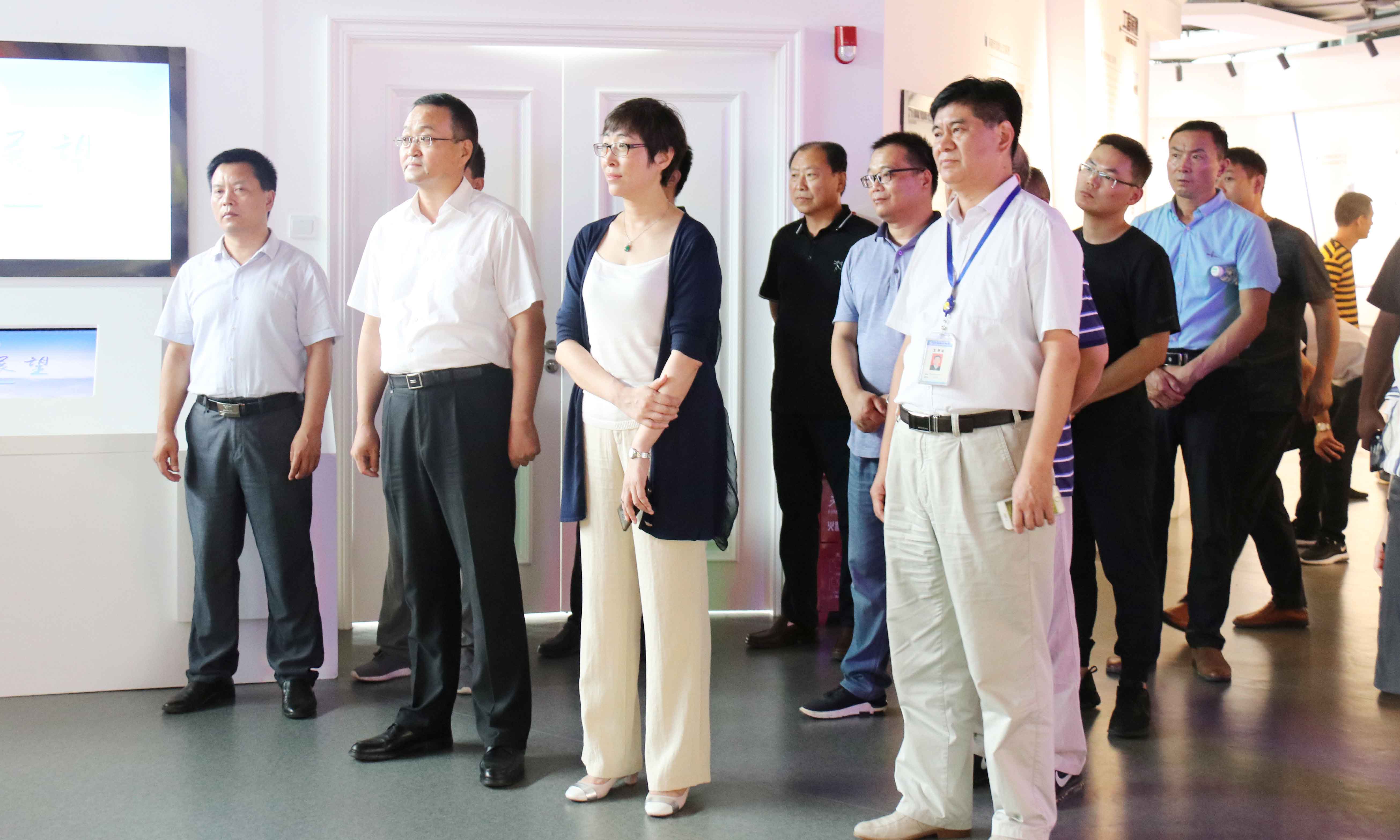 �۷���ʹ���-��Ӫ��ȫ,����һ·�ɳ�