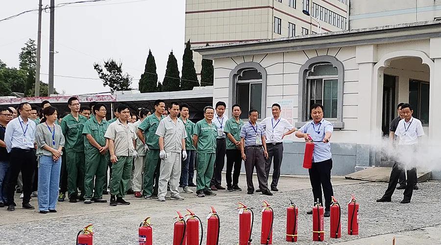 �۷���ʹ���-��Ӫ��ȫ,����һ·�ɳ�