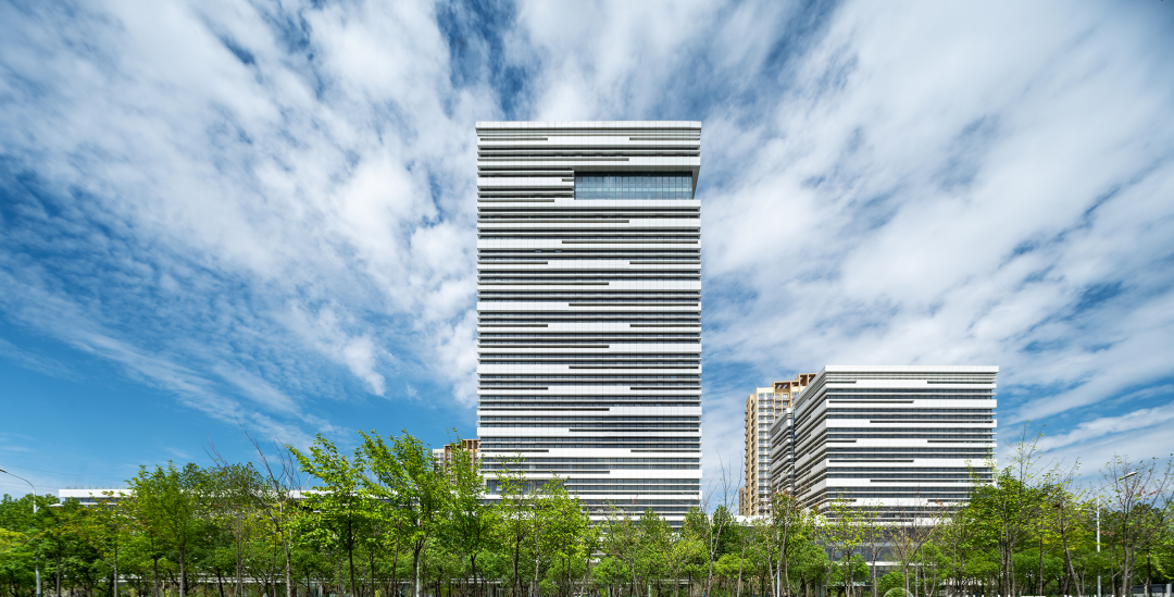 �۷���ʹ���-��Ӫ��ȫ,����һ·�ɳ�