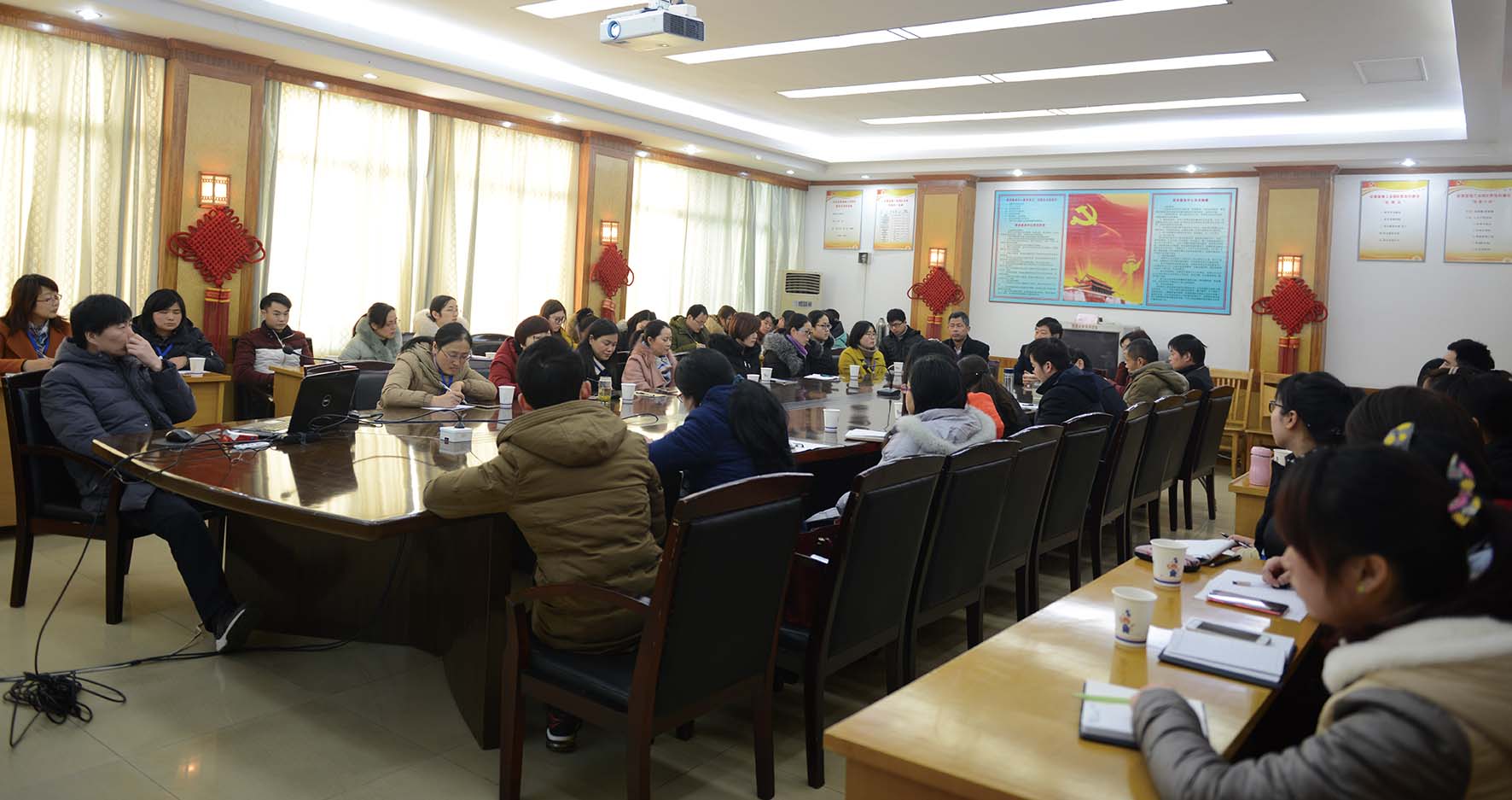 �۷���ʹ���-��Ӫ��ȫ,����һ·�ɳ�