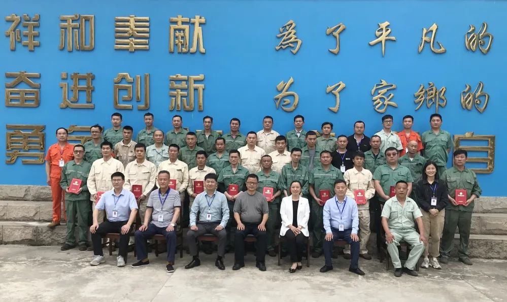 �۷���ʹ���-��Ӫ��ȫ,����һ·�ɳ�