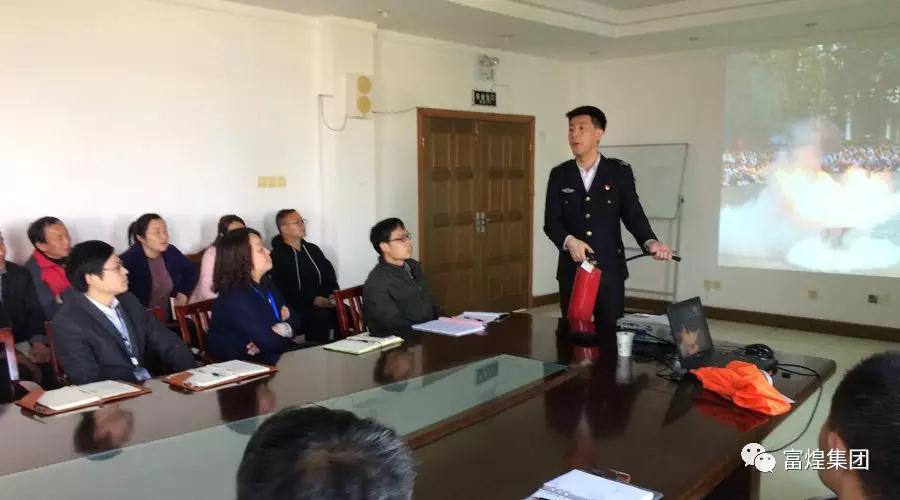 �۷���ʹ���-��Ӫ��ȫ,����һ·�ɳ�