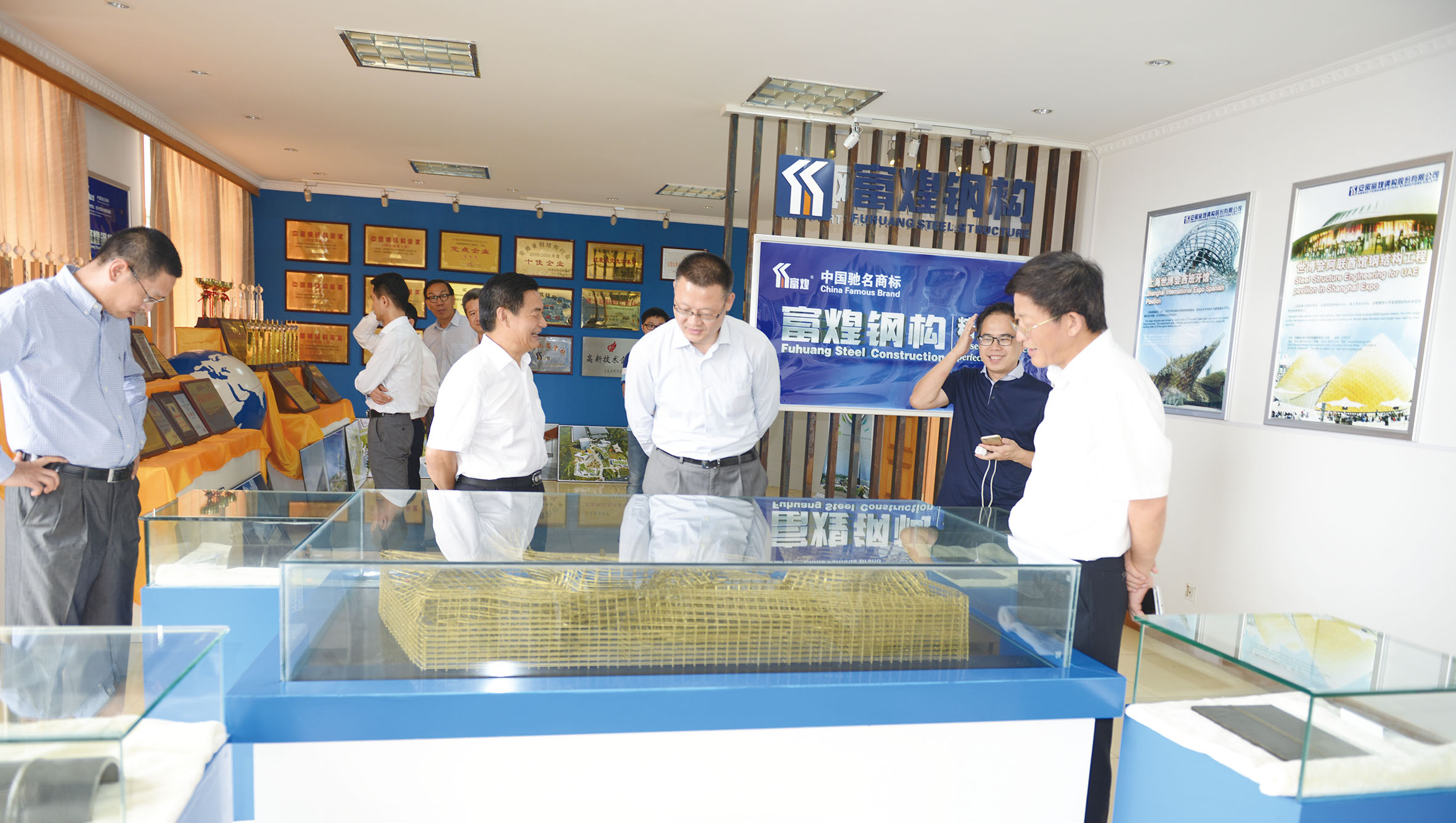 �۷���ʹ���-��Ӫ��ȫ,����һ·�ɳ�