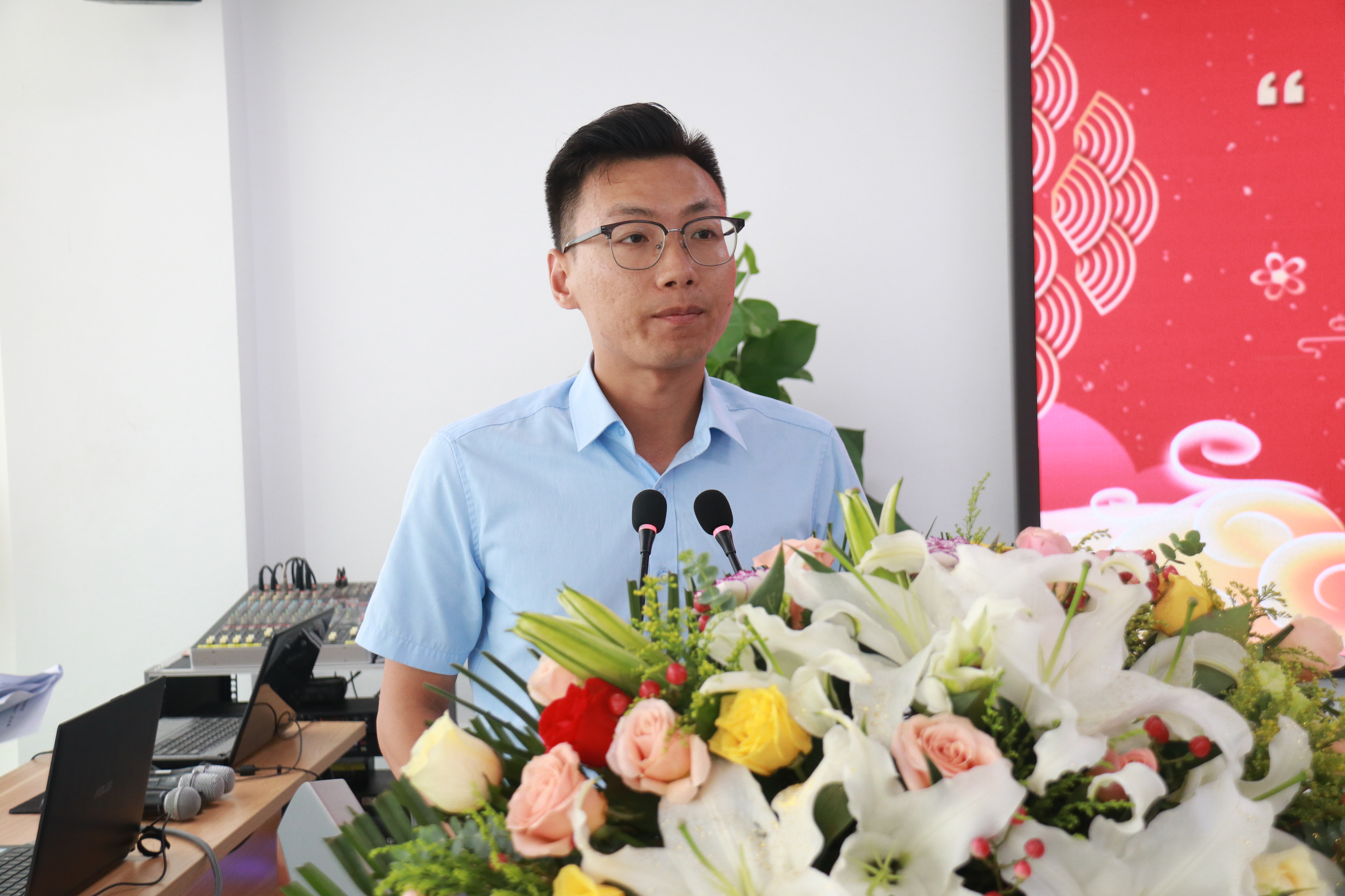 �۷���ʹ���-��Ӫ��ȫ,����һ·�ɳ�