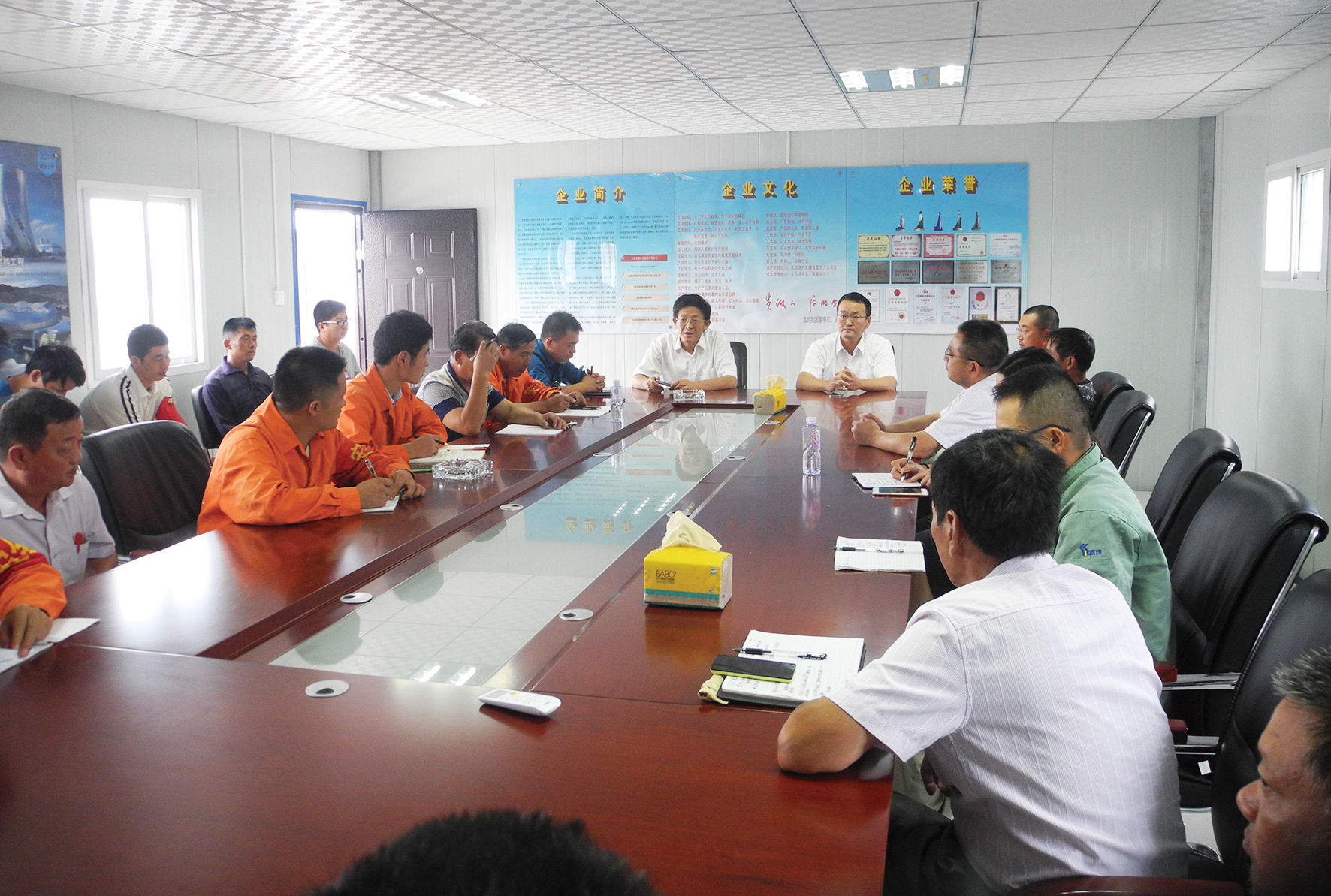 �۷���ʹ���-��Ӫ��ȫ,����һ·�ɳ�