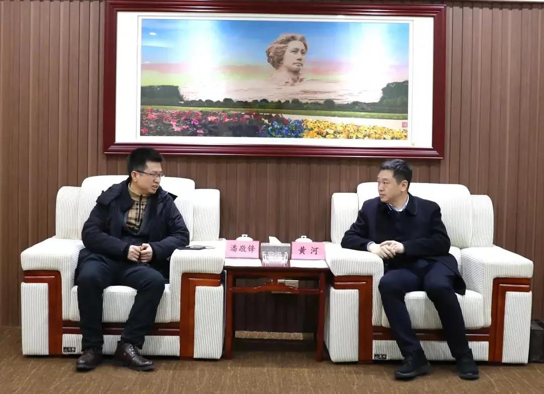 �۷���ʹ���-��Ӫ��ȫ,����һ·�ɳ�