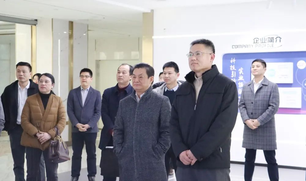 �۷���ʹ���-��Ӫ��ȫ,����һ·�ɳ�