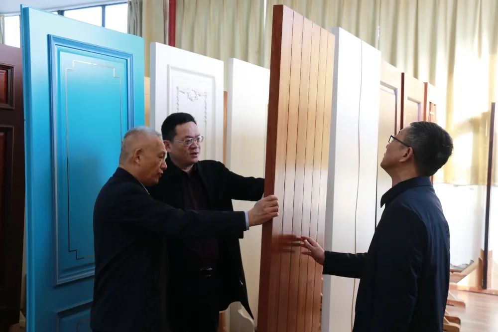 �۷���ʹ���-��Ӫ��ȫ,����һ·�ɳ�