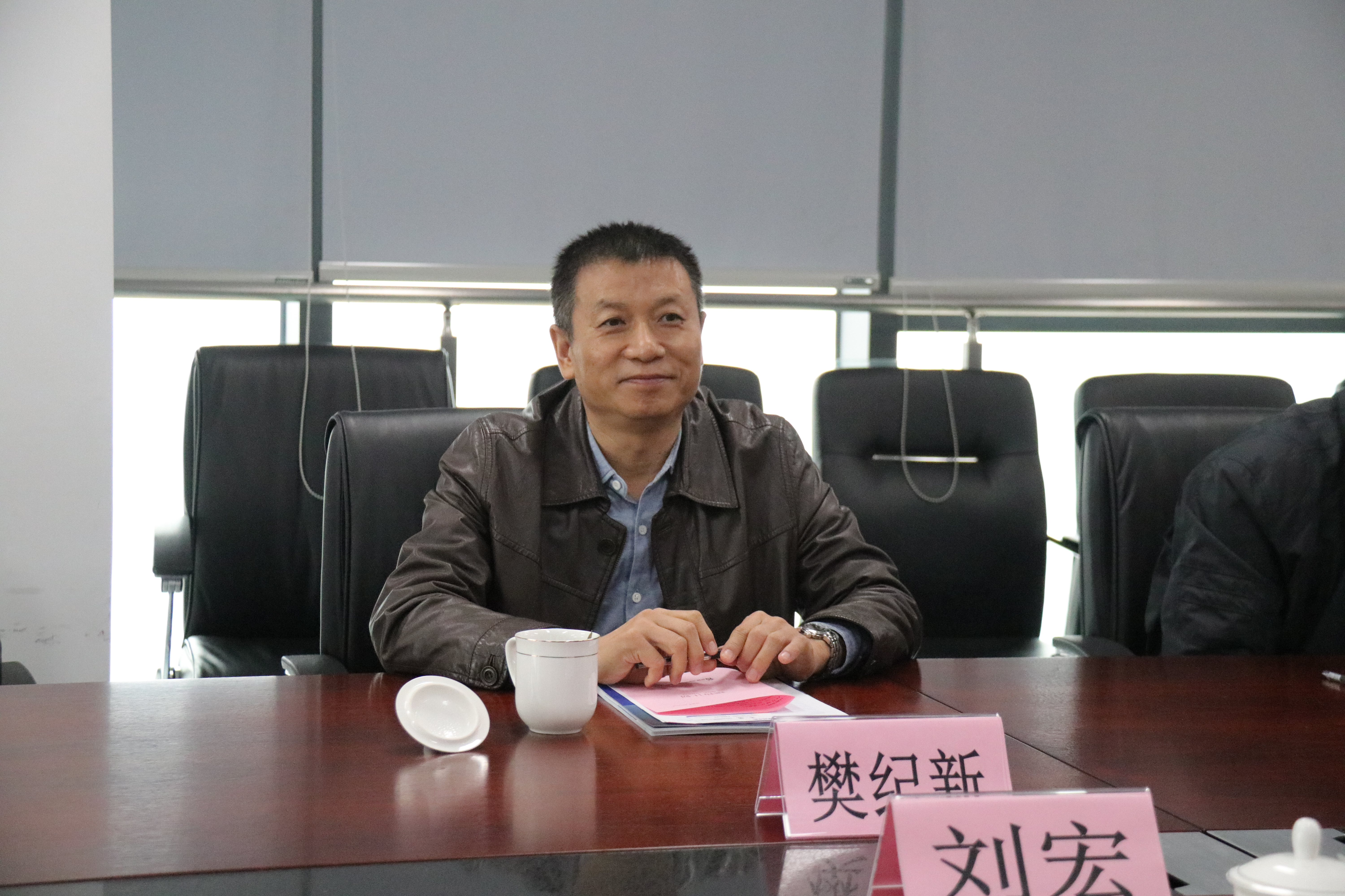 �۷���ʹ���-��Ӫ��ȫ,����һ·�ɳ�