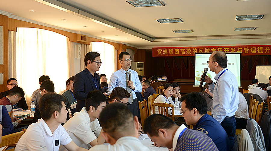 �۷���ʹ���-��Ӫ��ȫ,����һ·�ɳ�