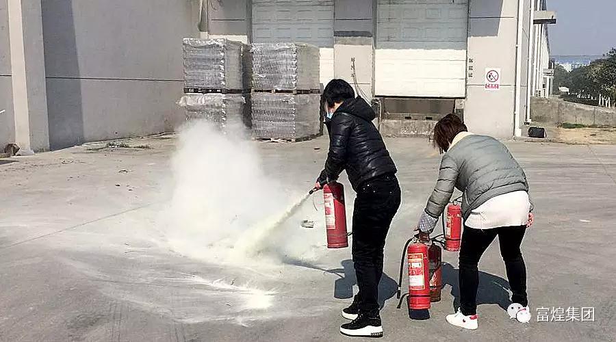 �۷���ʹ���-��Ӫ��ȫ,����һ·�ɳ�