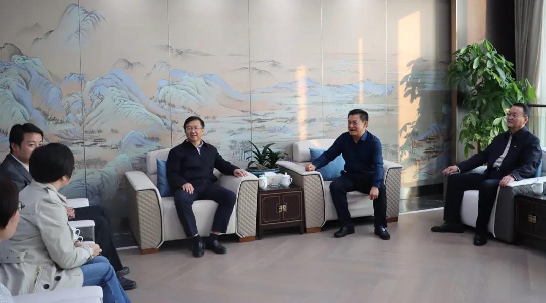 �۷���ʹ���-��Ӫ��ȫ,����һ·�ɳ�