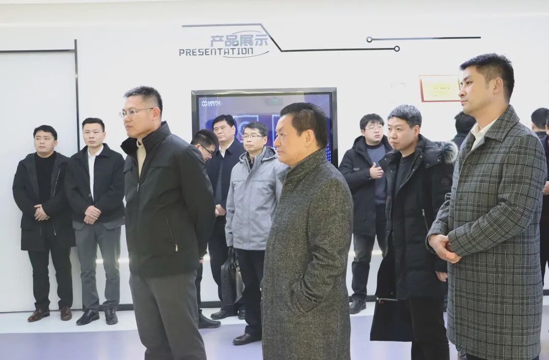 �۷���ʹ���-��Ӫ��ȫ,����һ·�ɳ�