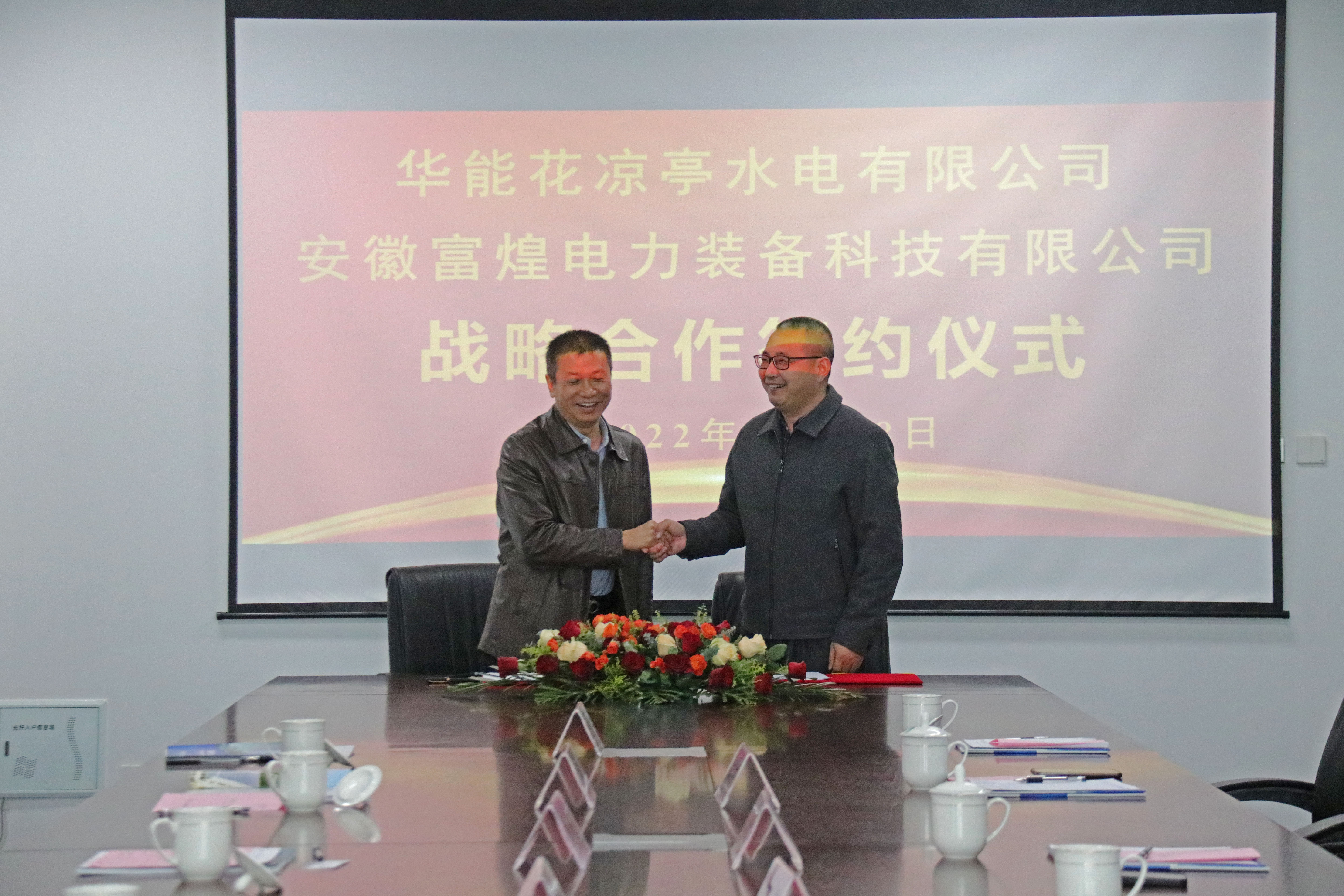 �۷���ʹ���-��Ӫ��ȫ,����һ·�ɳ�