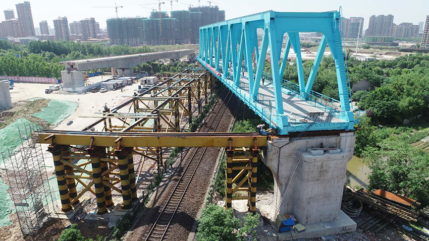 �۷���ʹ���-��Ӫ��ȫ,����һ·�ɳ�