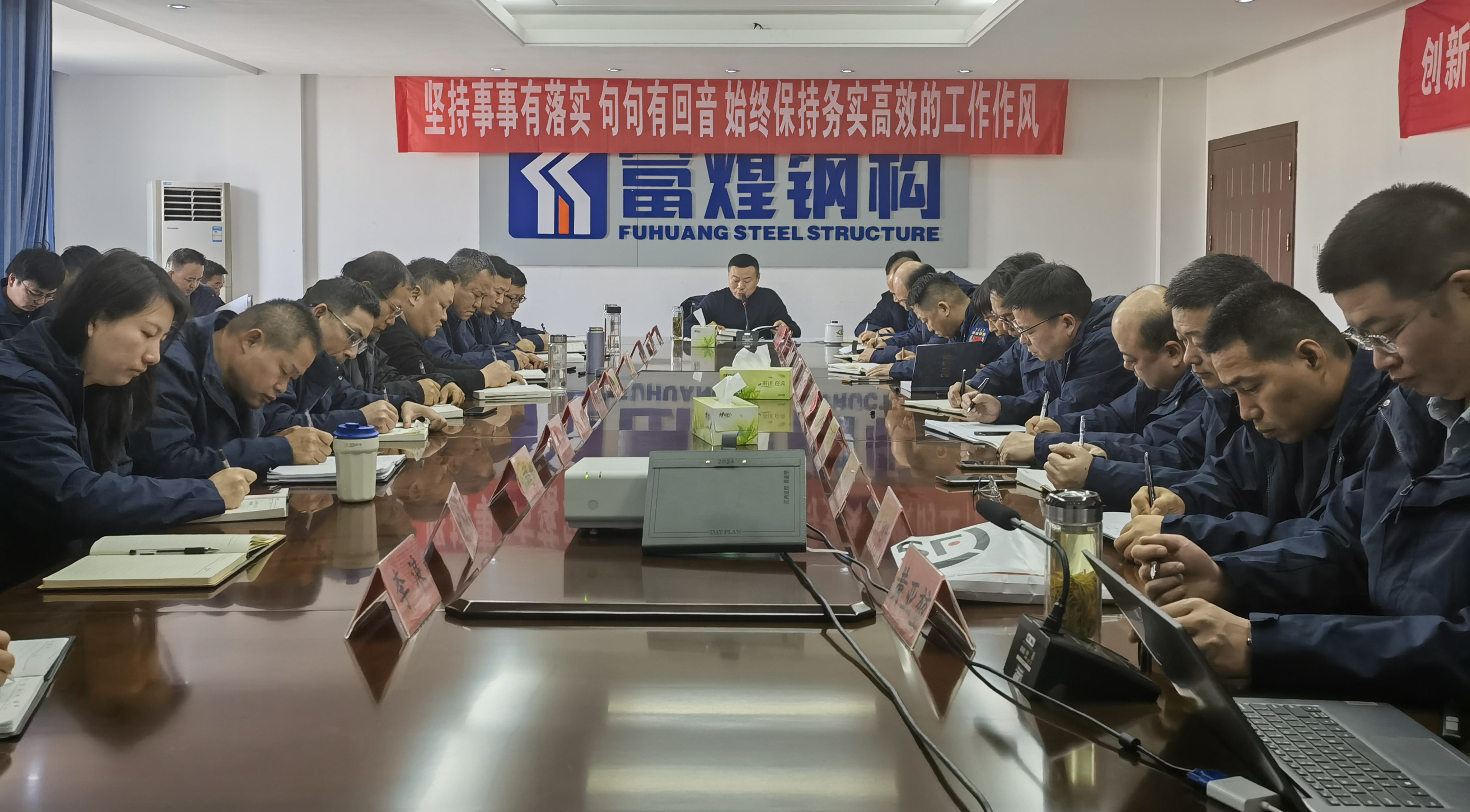 �۷���ʹ���-��Ӫ��ȫ,����һ·�ɳ�