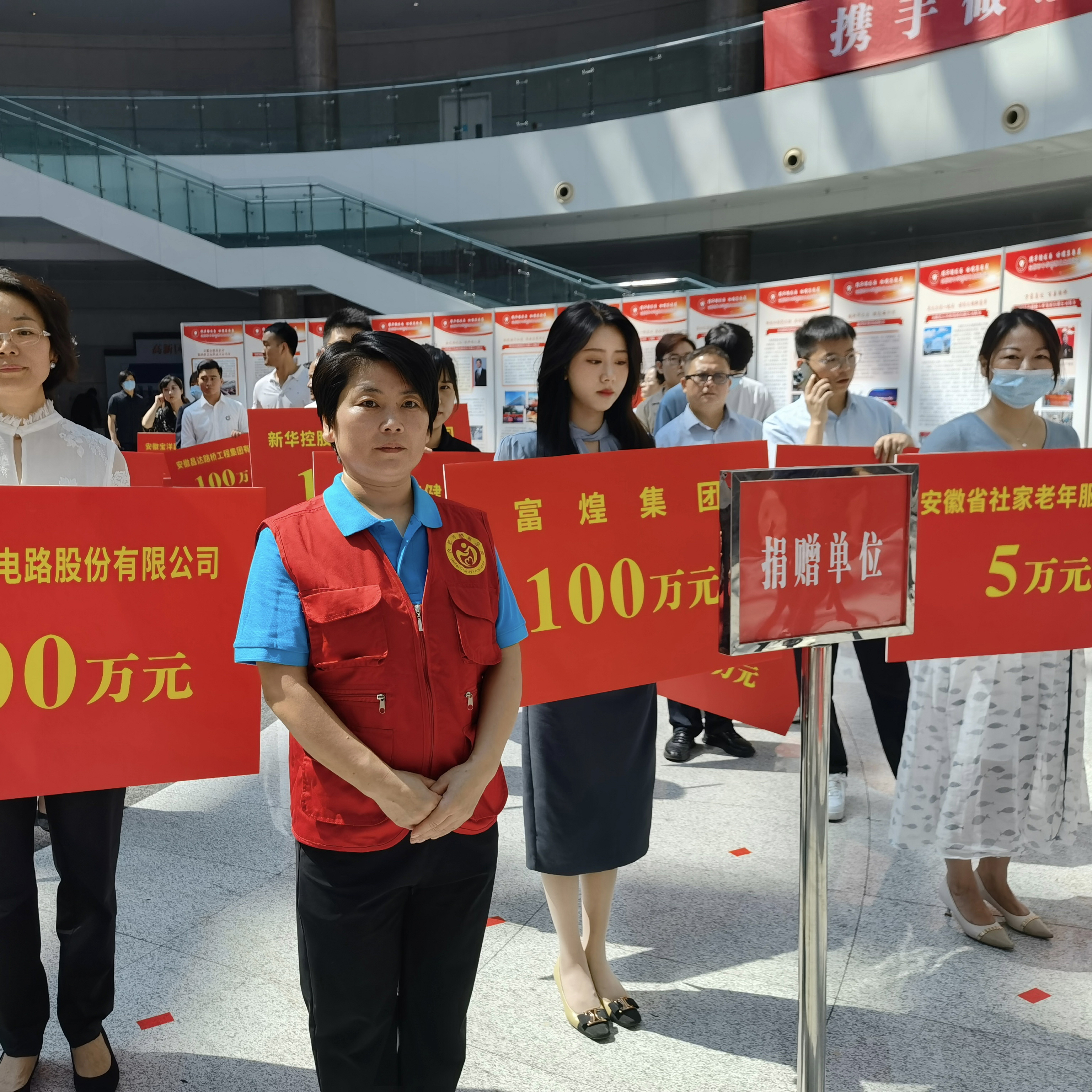 �۷���ʹ���-��Ӫ��ȫ,����һ·�ɳ�