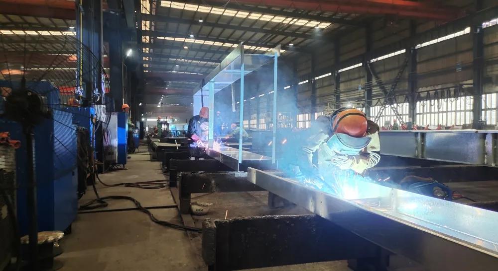 �۷���ʹ���-��Ӫ��ȫ,����һ·�ɳ�