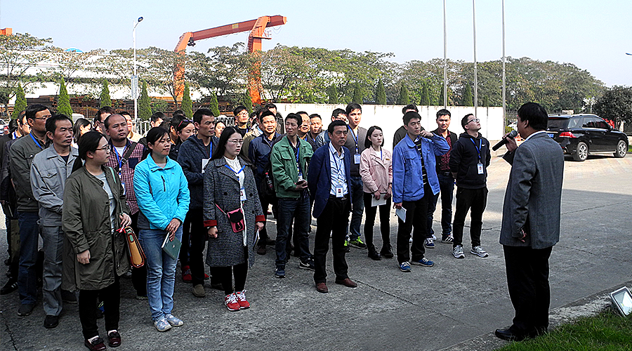 �۷���ʹ���-��Ӫ��ȫ,����һ·�ɳ�