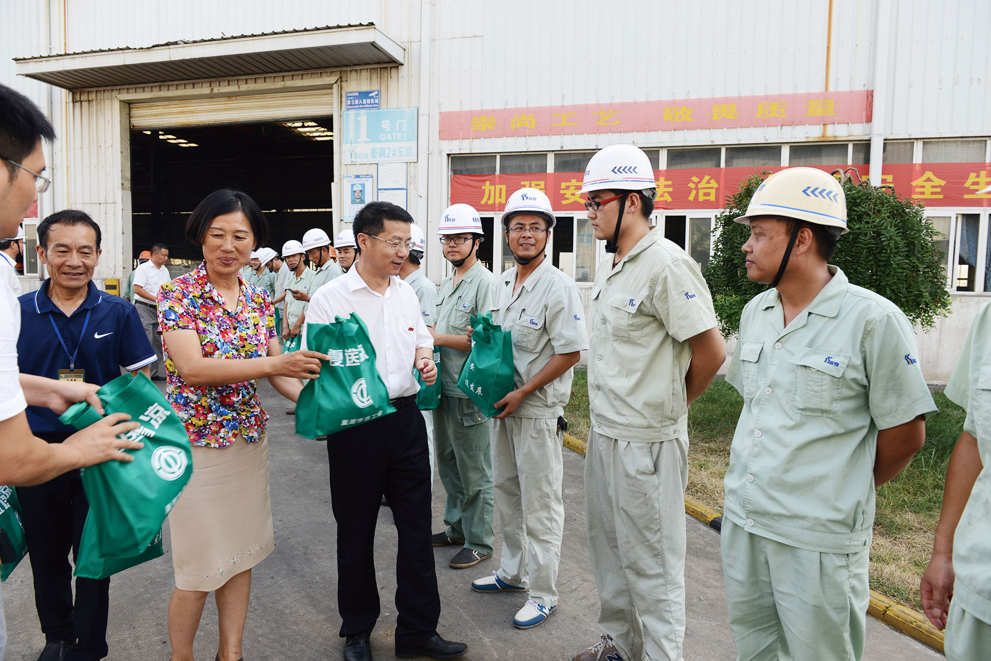 �۷���ʹ���-��Ӫ��ȫ,����һ·�ɳ�