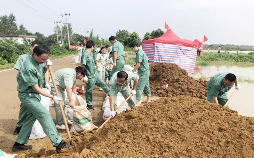 �۷���ʹ���-��Ӫ��ȫ,����һ·�ɳ�