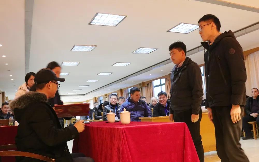 �۷���ʹ���-��Ӫ��ȫ,����һ·�ɳ�