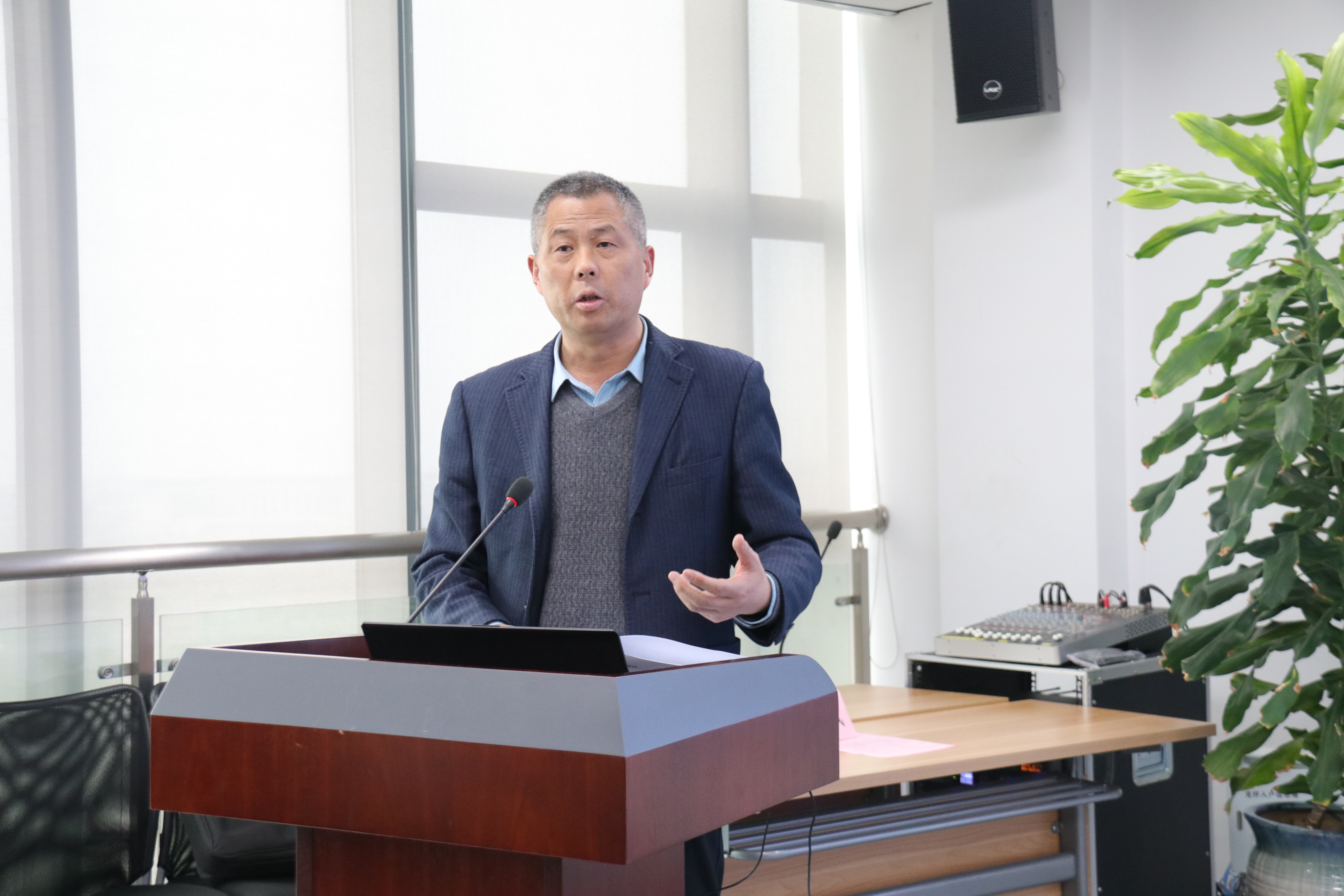 �۷���ʹ���-��Ӫ��ȫ,����һ·�ɳ�