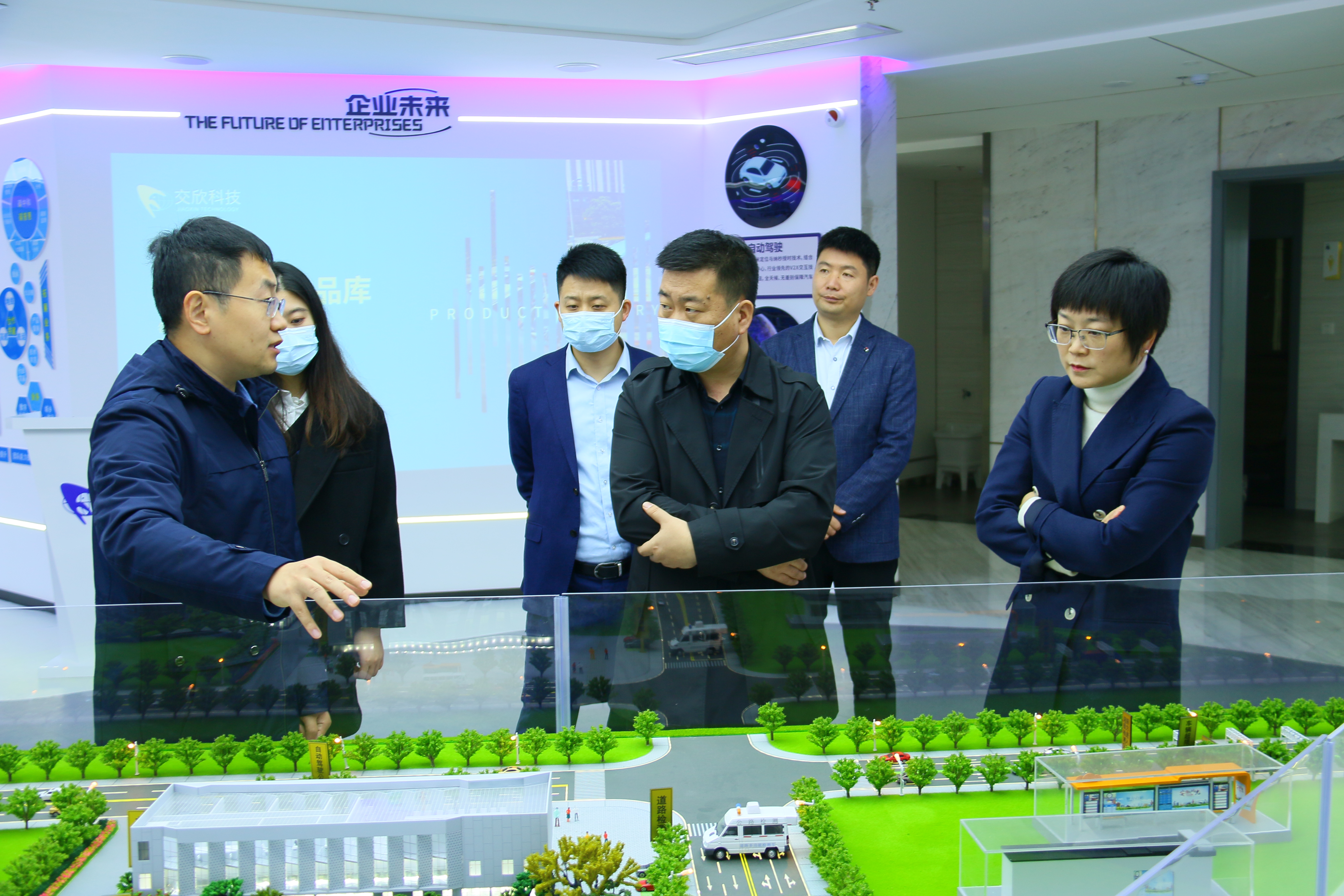 �۷���ʹ���-��Ӫ��ȫ,����һ·�ɳ�