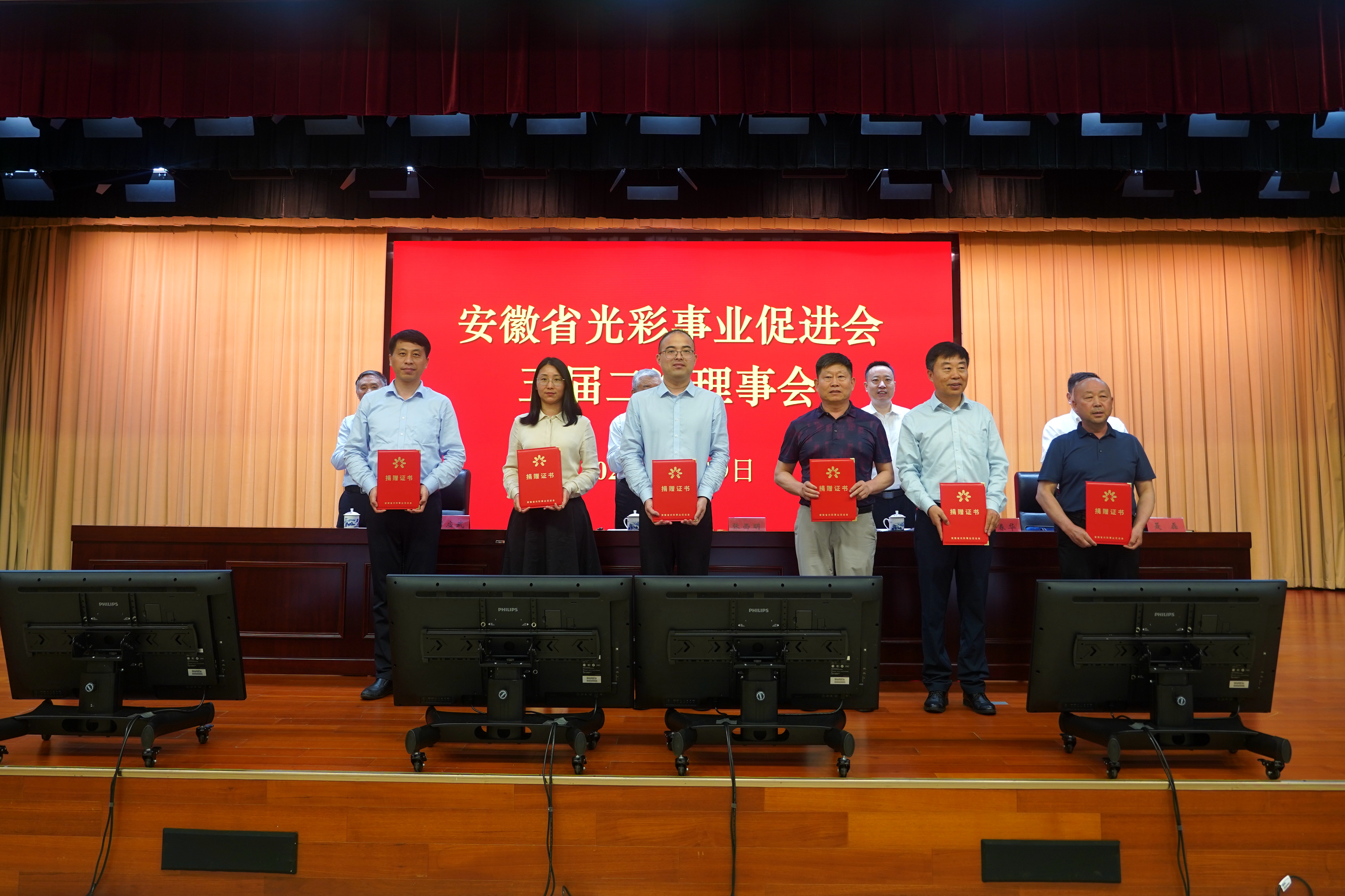 �۷���ʹ���-��Ӫ��ȫ,����һ·�ɳ�